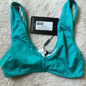 Prettylittlething Bikini Top- NWT
